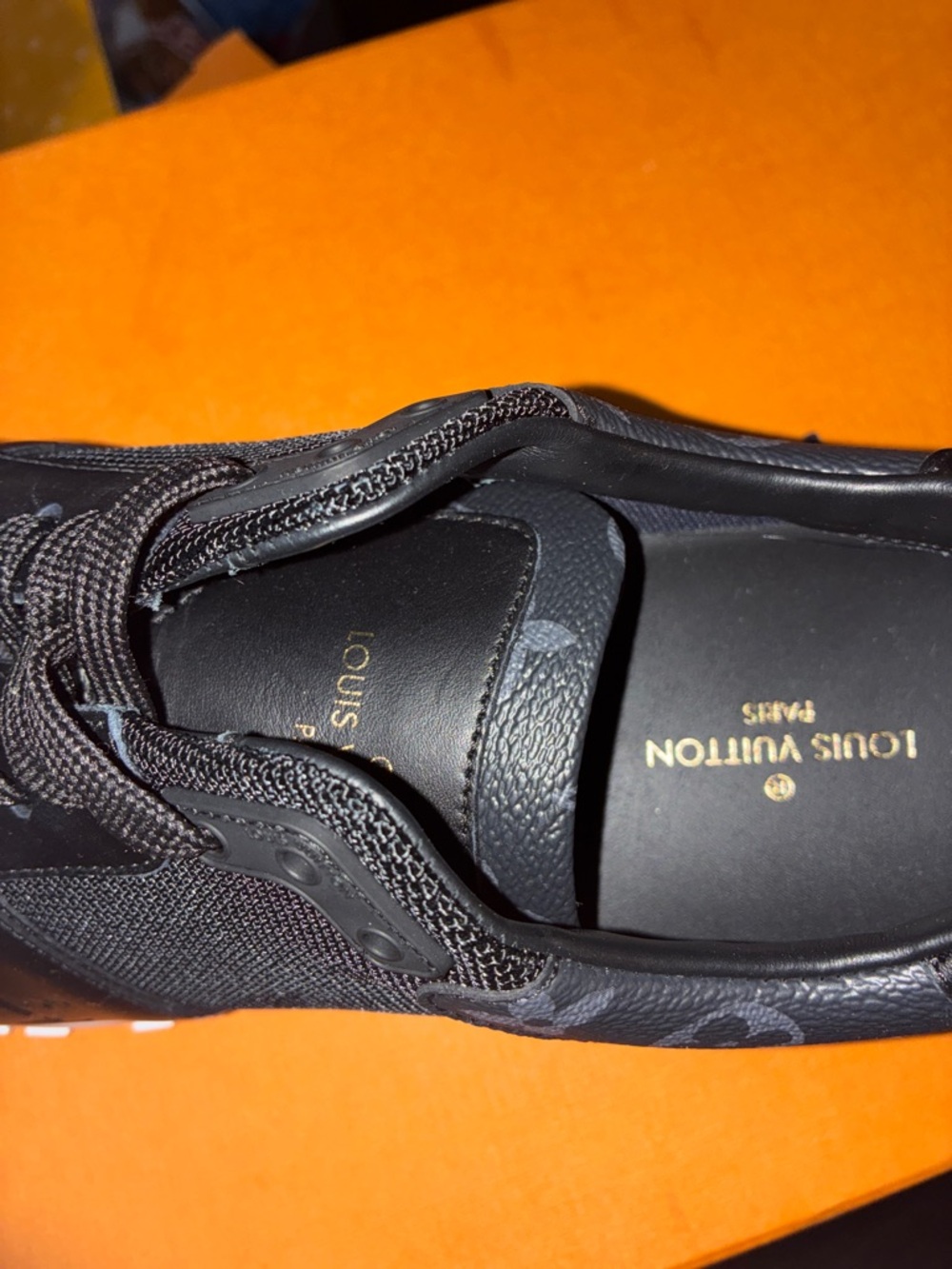 Louis Vuitton Black and White Men's Sneaker size 9 1/2 - Picture 2 of 6